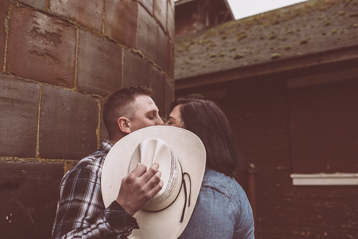 Lifestyle Adventures -  Engagement Andventures - PNW  - Lifestyle Photographer - Tiffany Rude Photography-28