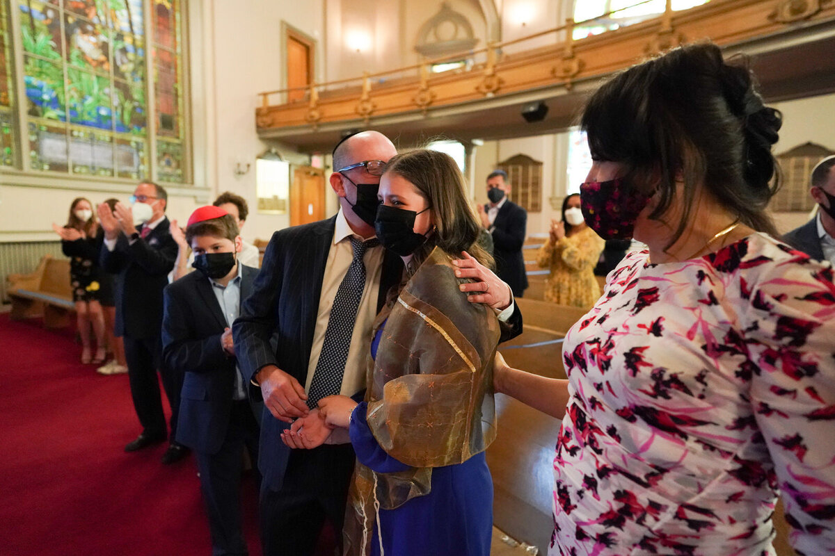world's-best-Jewish-bat-mitzvah-photographer-kirsten-lewis-lb025