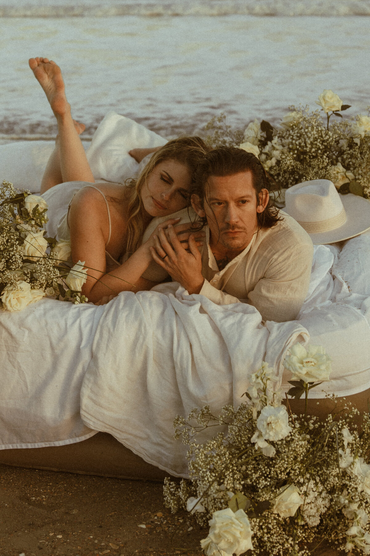 laguna-beach-california-sunset-air-mattress-romantic-elegant-couples-photoshoot-158