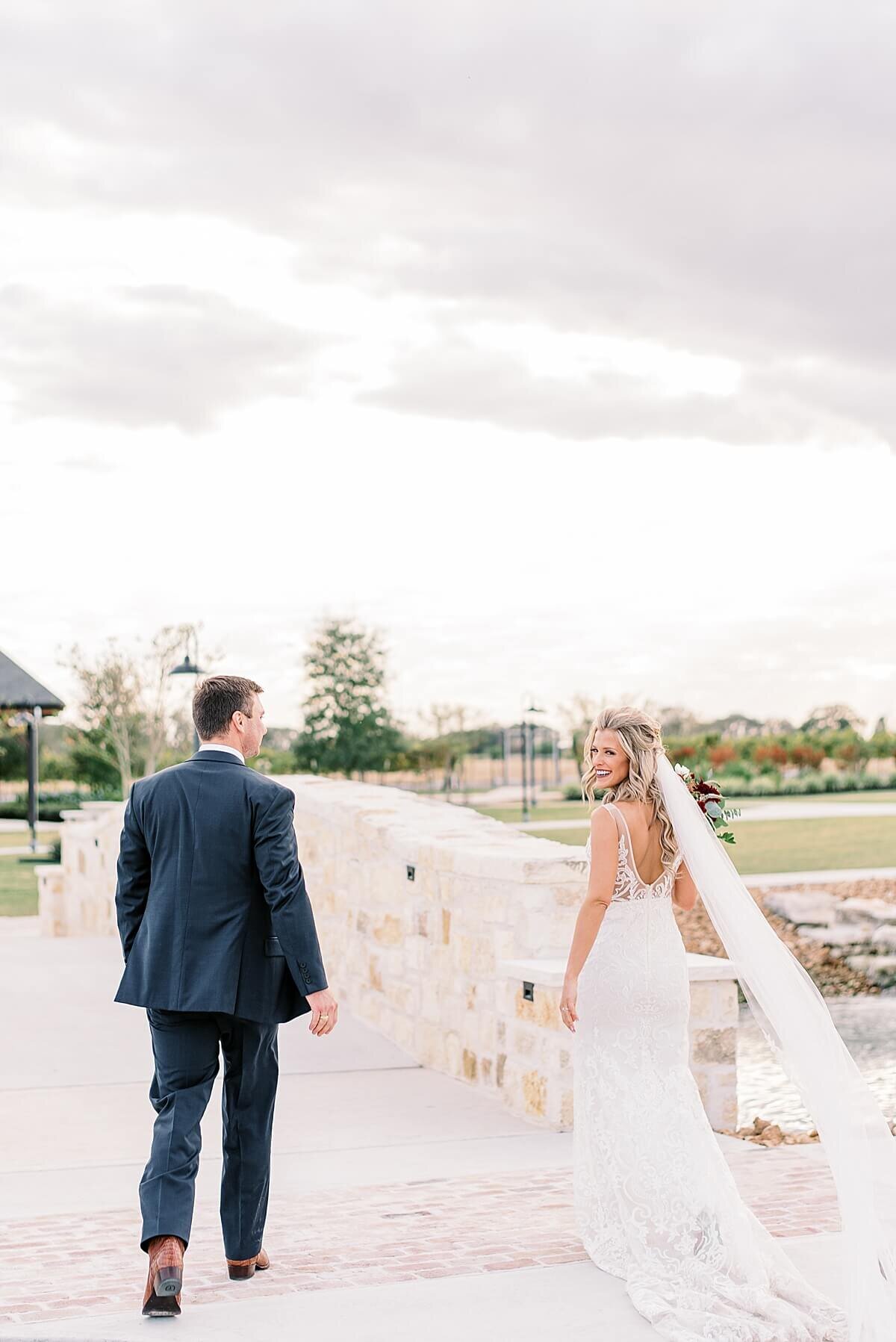 Outdoor Wedding Ceremony at the Weinberg at Wixon Valley in Bryan, Texas photographed by Alicia Yarrish Photography