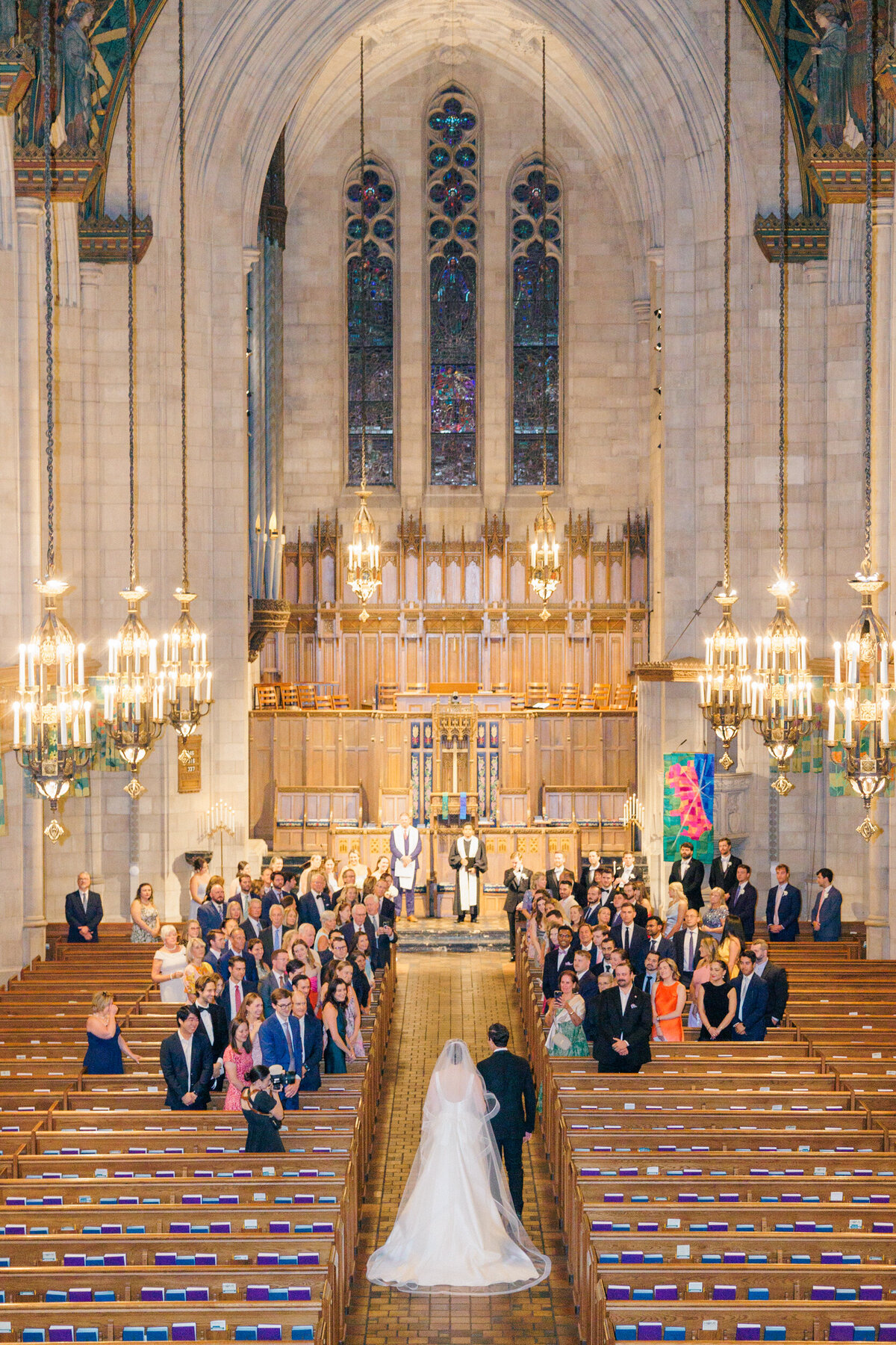 Lexi Benjamin Photography_Reynolds Chicago History Museum Wedding_07.06.24-253
