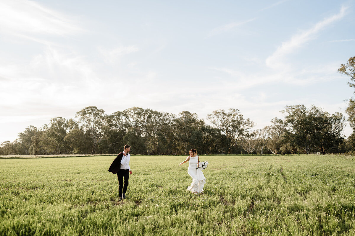 Lydia and Bradley - Bride and Groom Portraits - JessicaCarrollPhotographer-200_websize