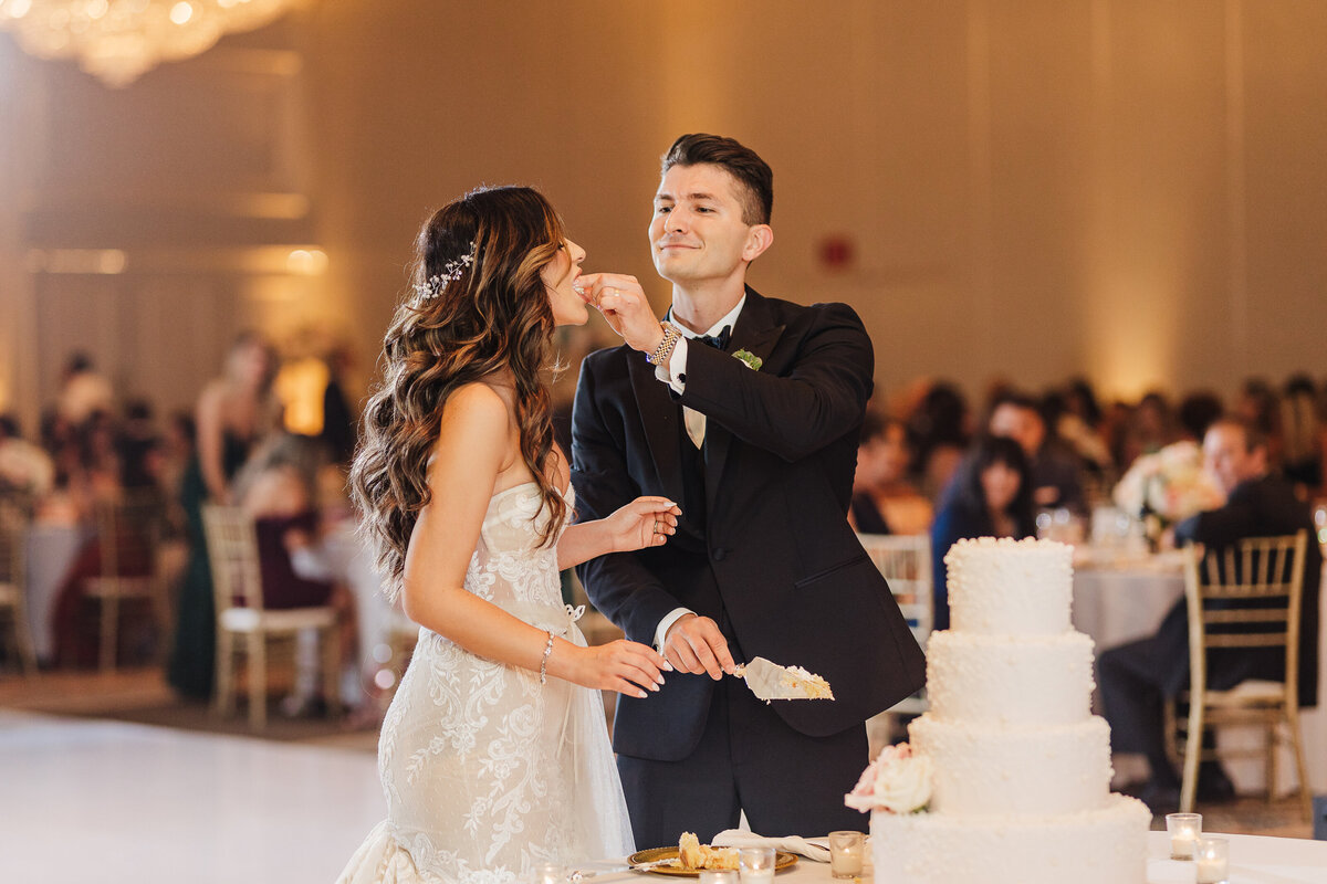 Lauren-Ashley-Studios-Chicago-Wedding-Photographer-Drury-Lane-Oakbrook-Cantigny-Park-76