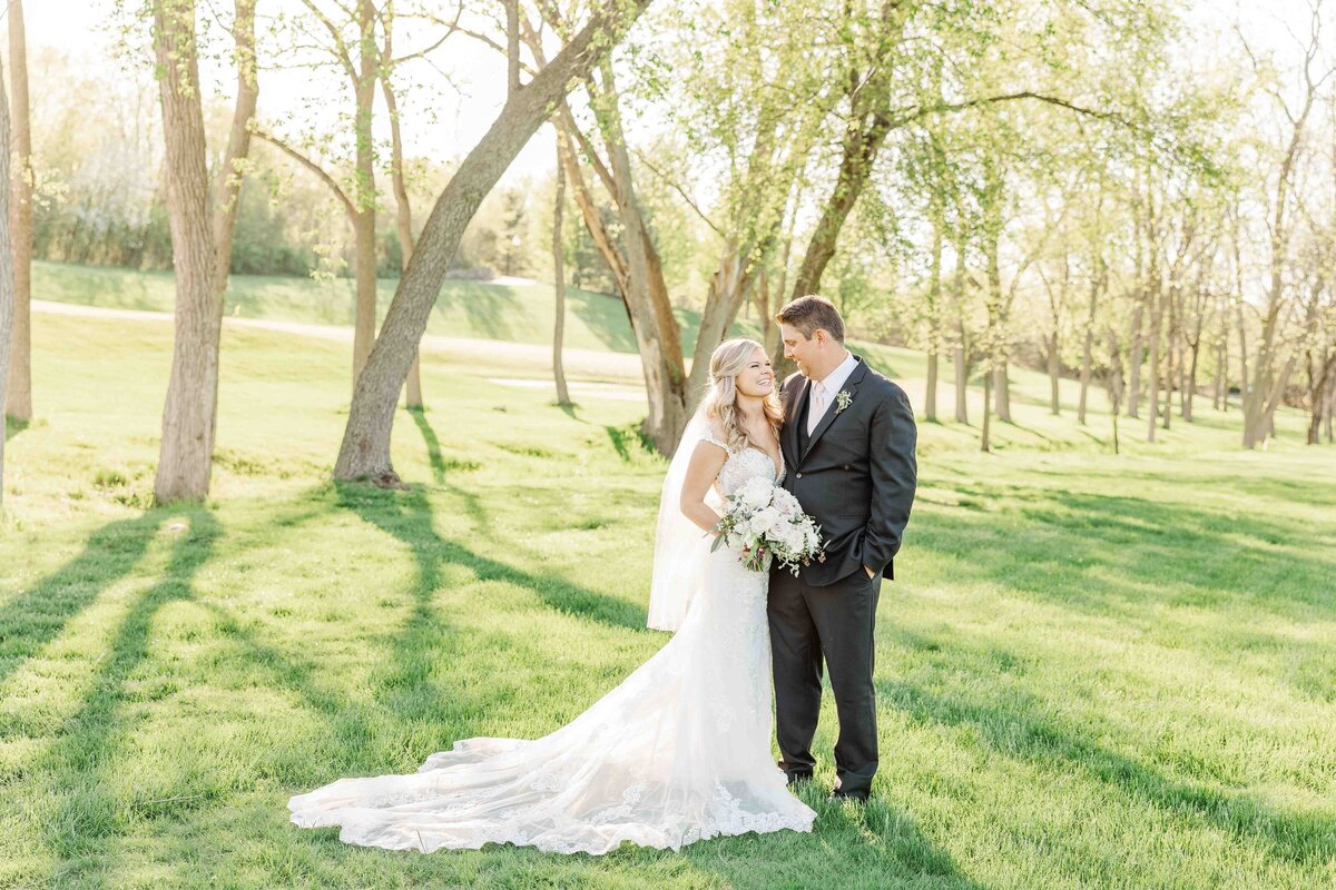 Spring_Bride_Groom