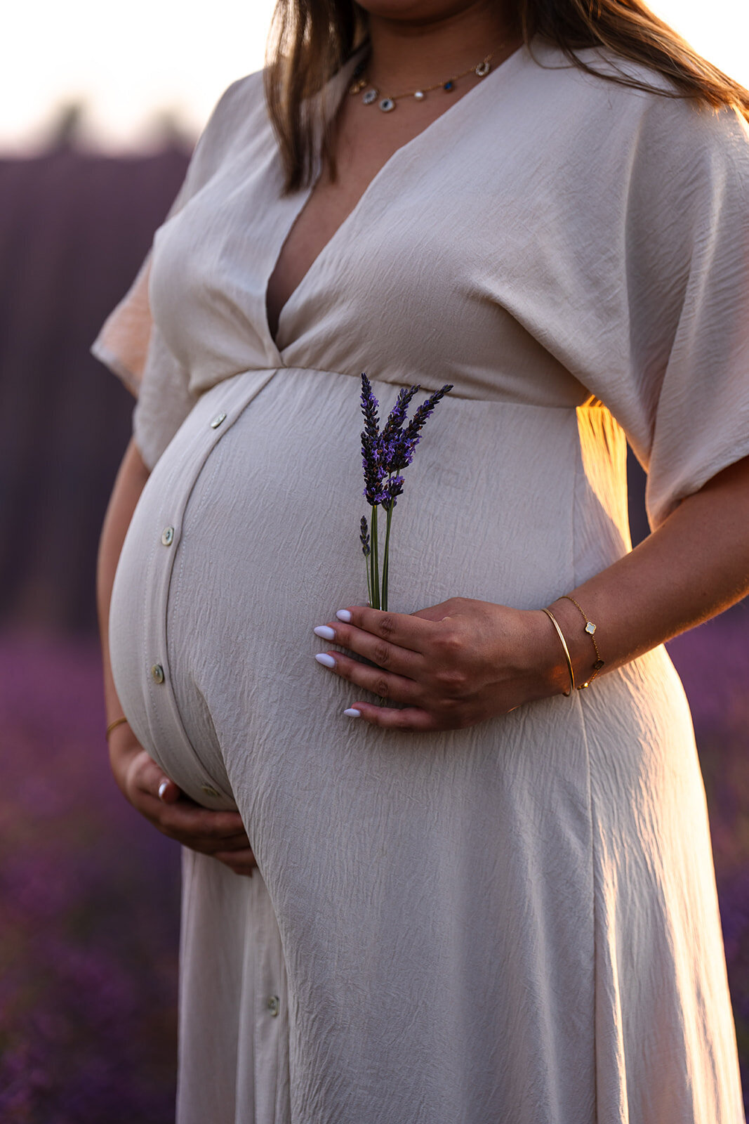 shooting-grossesse-couple-lavandes-provence249