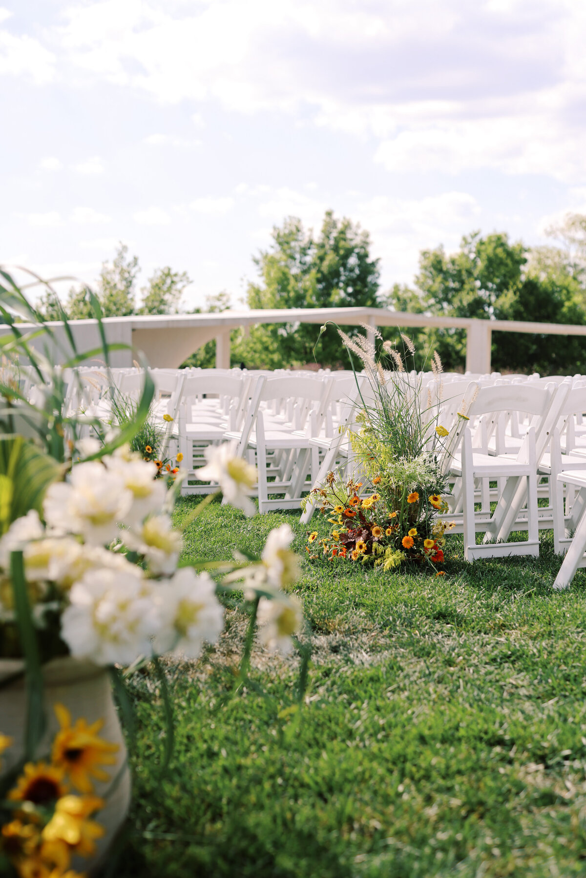 Modern Floral Wedding Day in Washington DC 10