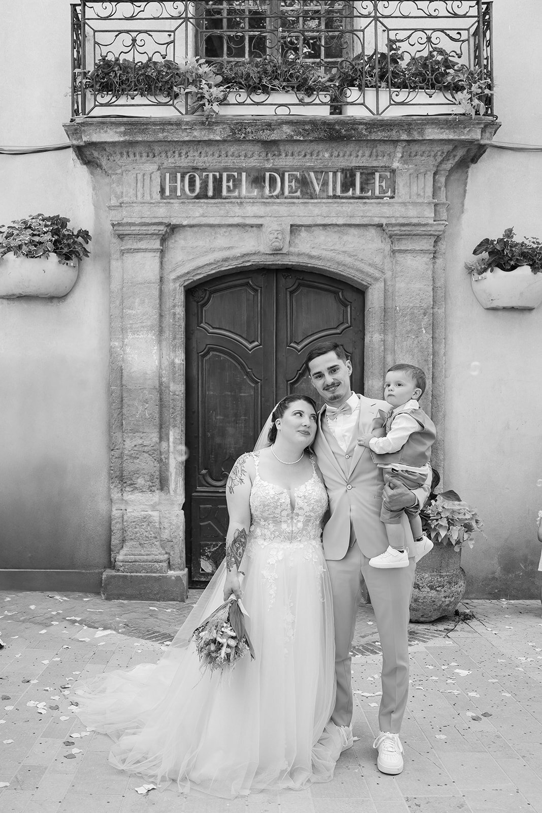 mariage-en-provence-couple-maries85