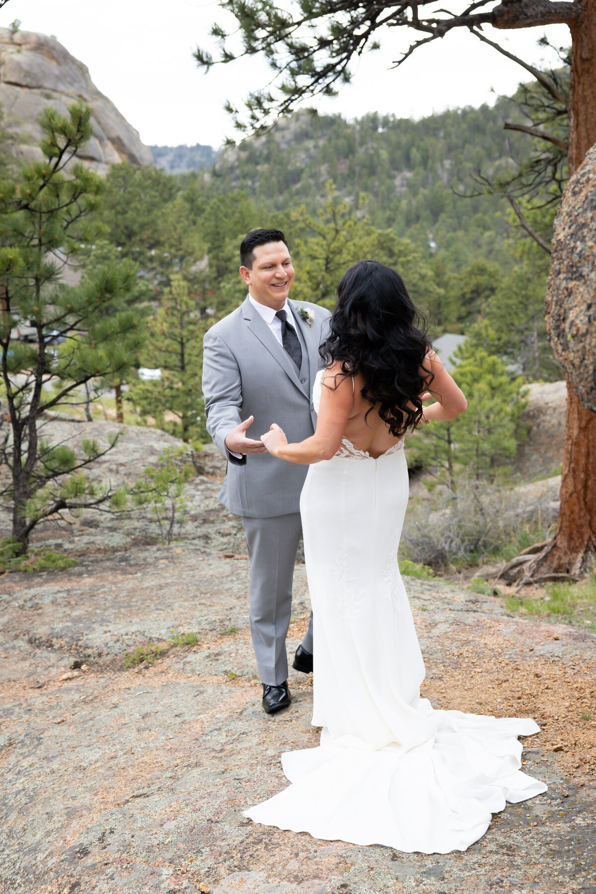 Black-Canyon-Inn-The-Boulders-Estes-Park-Wedding-7