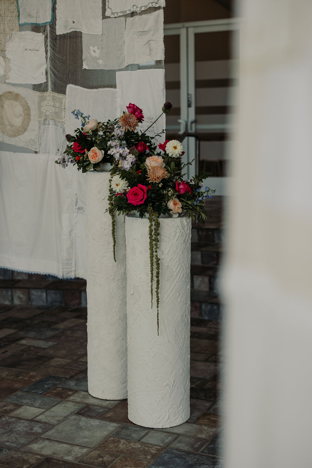 Colorful art museum wedding florals araiza florals 4