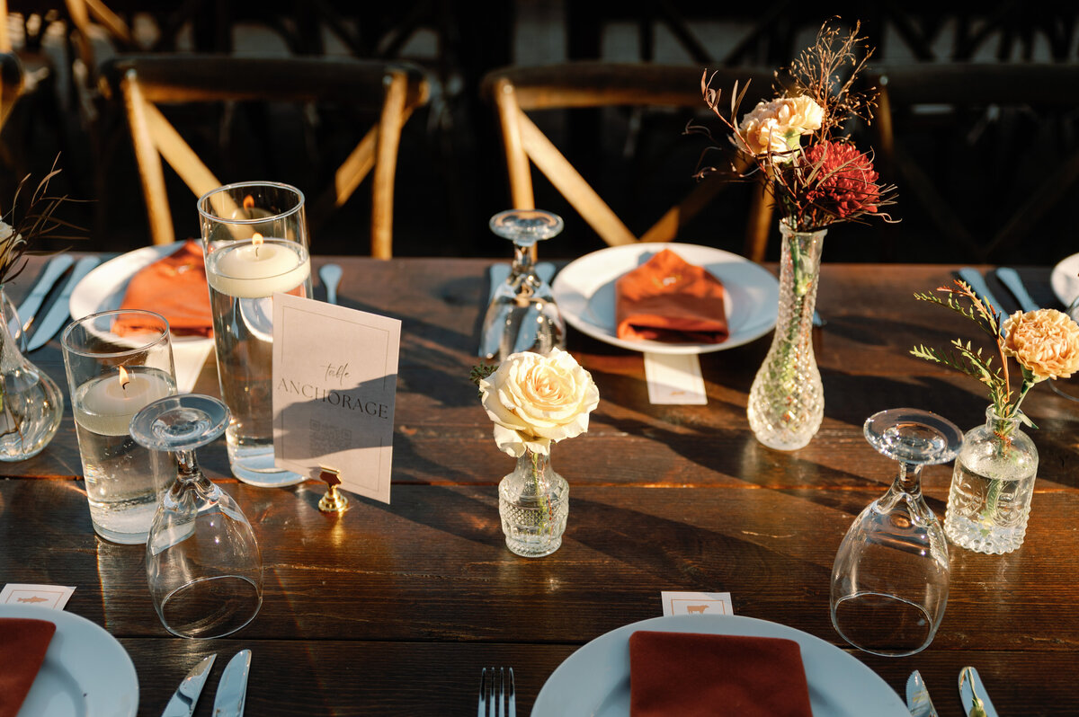 freestone_inn_mazama_washington_fall_wedding_photographer_09