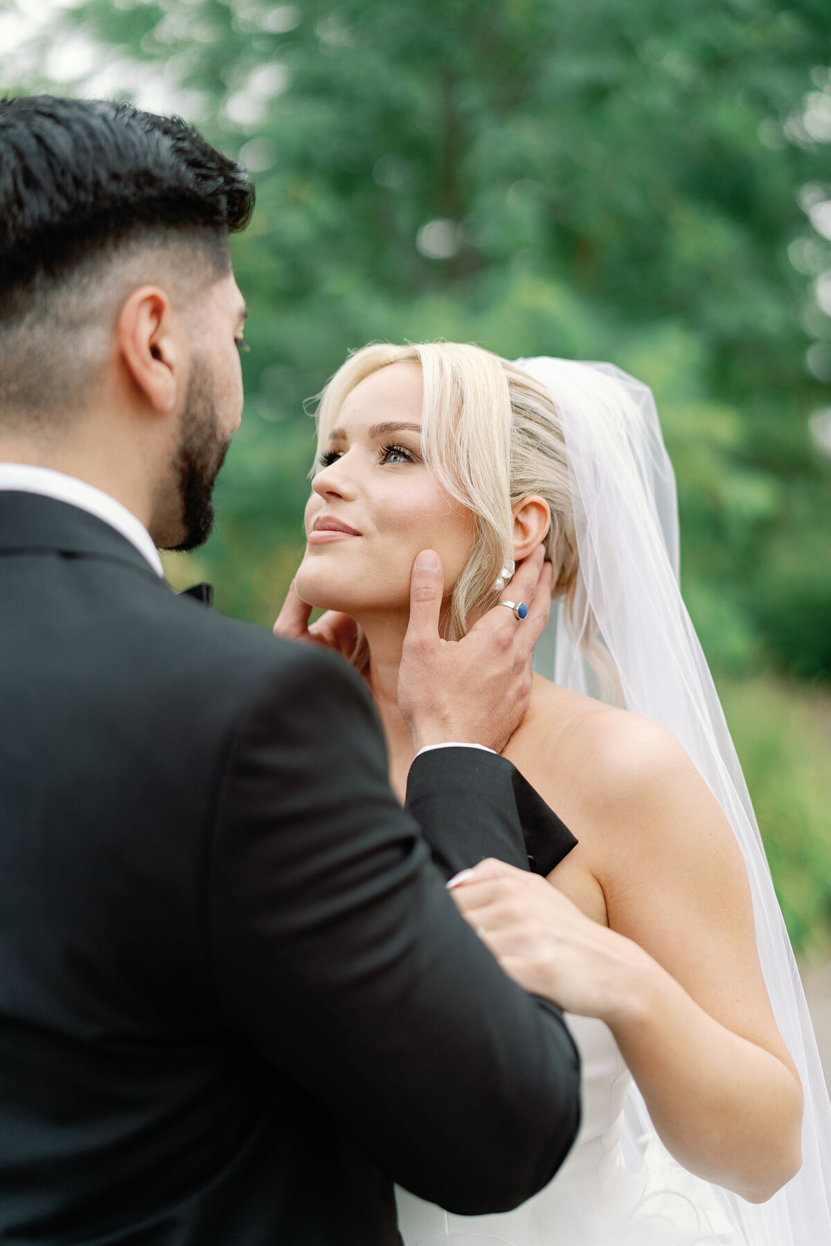 Bride + Groom Portaits-49
