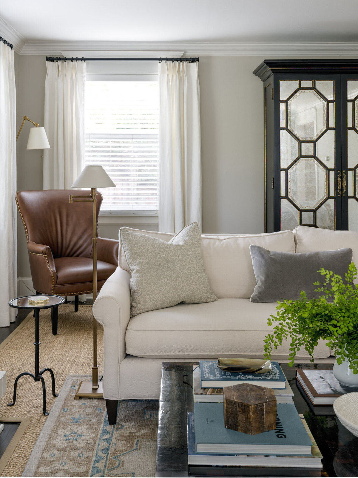 6B-classic-white-living-room-club-chair-mirror-bar-cabinet