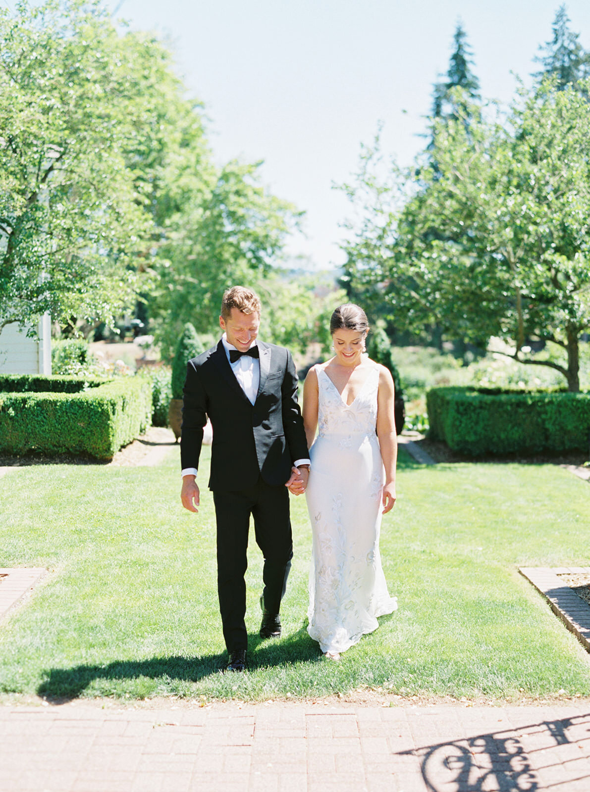 Carlos-Hernandez-Photography-Megan-Trevor-Wedding-Portland-Oregon-097