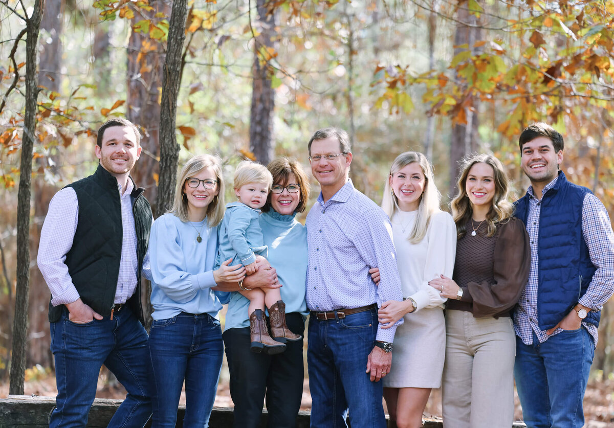 family-posing-in-missouri-woods-1