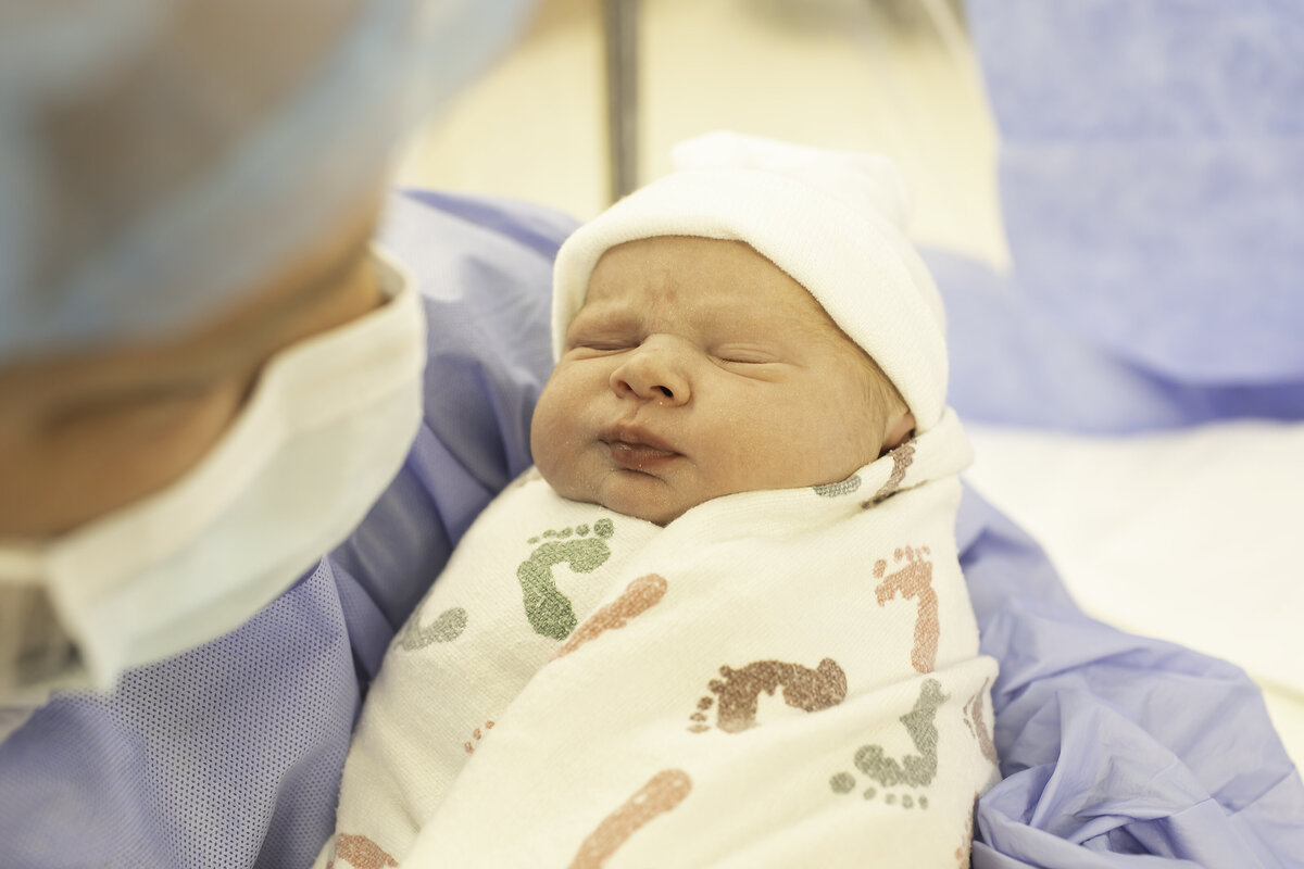 Fort-worth-birth-photographer-chunky-monkey-78