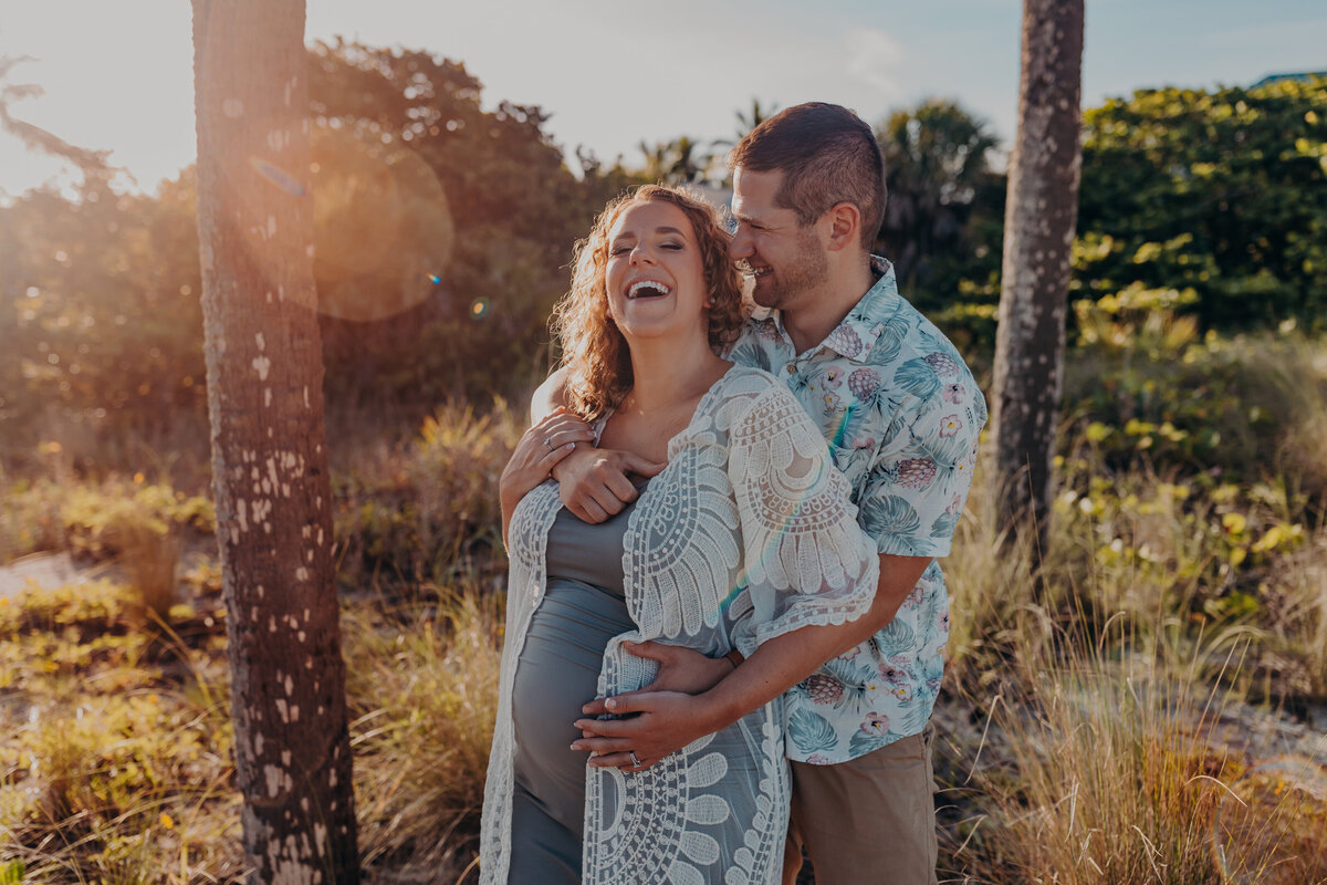 lido beach maternity photos | sunrise maternity photos | sunrise maternity session | beach maternity photos | sarasota maternity photos