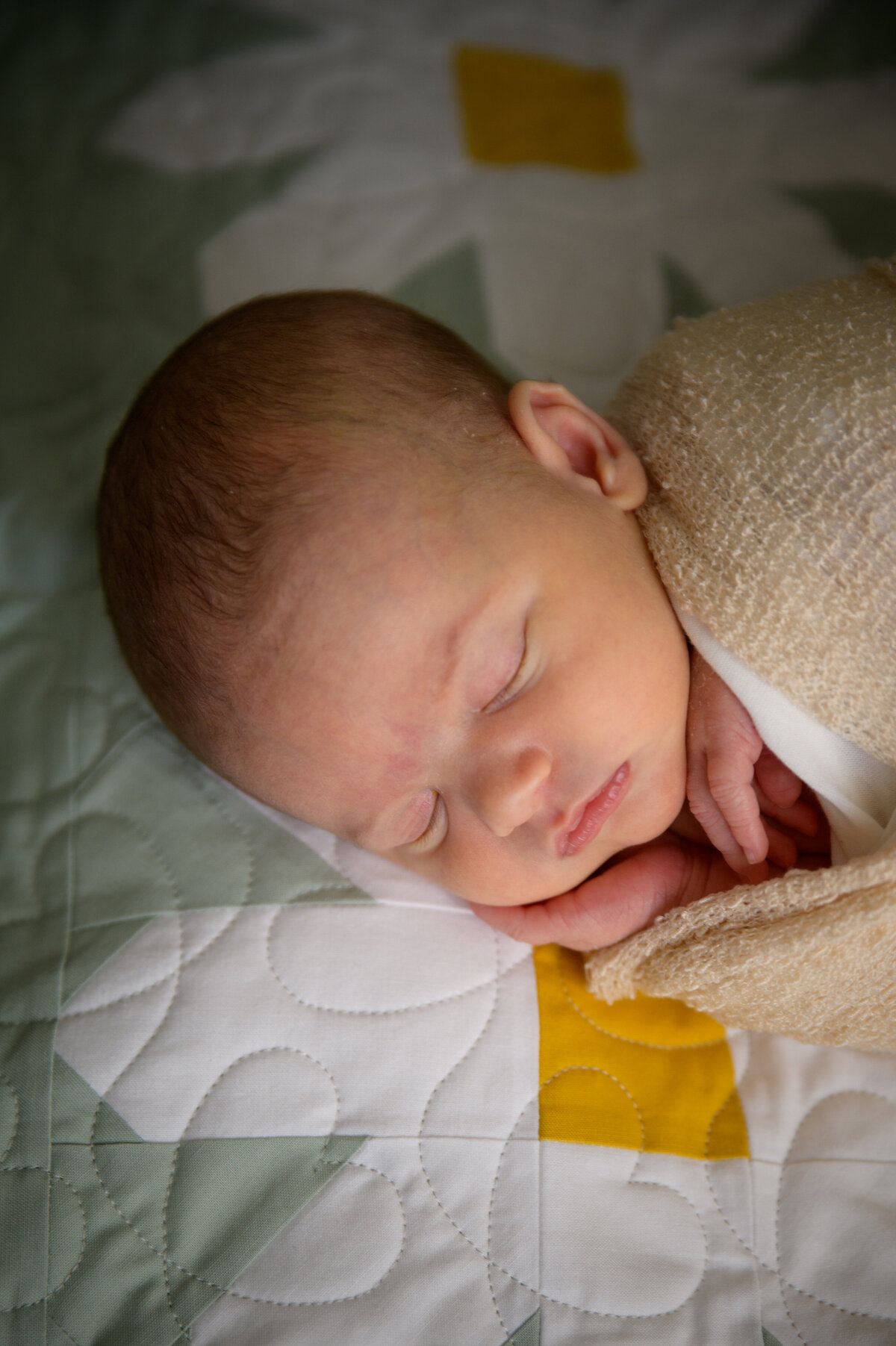 Abbie Potts Photography Green Bay Newborn Photographer Lifestyle Newborn Baby Session_0492