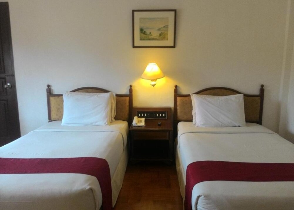 Indonesie-Sumatra-Berastagi-Sinabung-hotel-superior-kamer