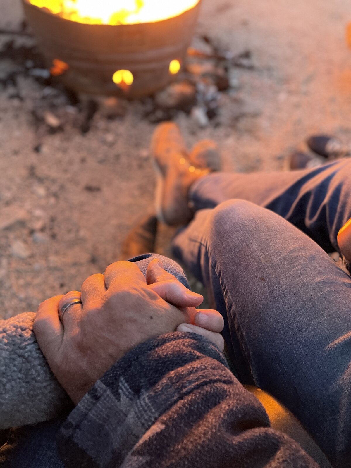 MEET US_bonfire