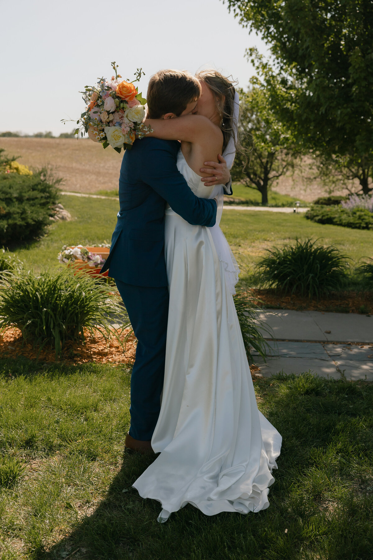 Sydney and Brant's Rustic Midwest Wedding Photography-451