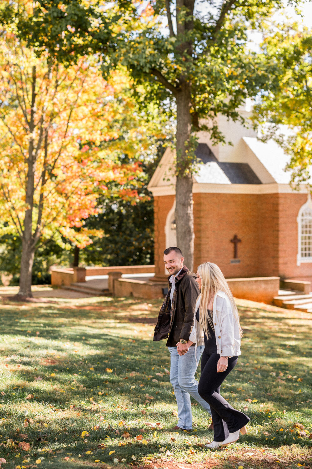 Charlottesville Proposal Engagement Photographer - Hunter and Sarah Photography-11