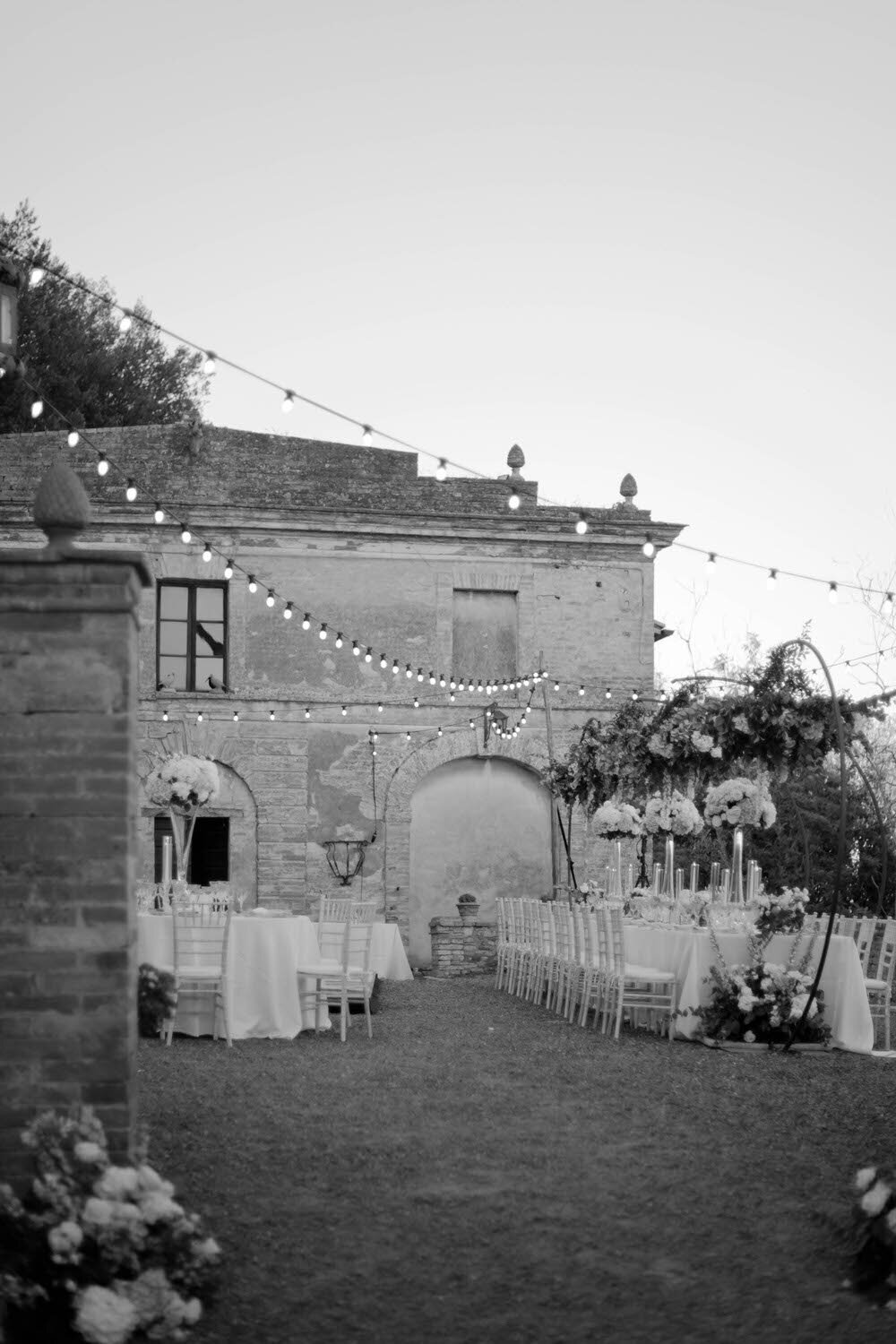 Flora_And_Grace_Italy_Tuscany_Editorial_Wedding_Photographer_O-148