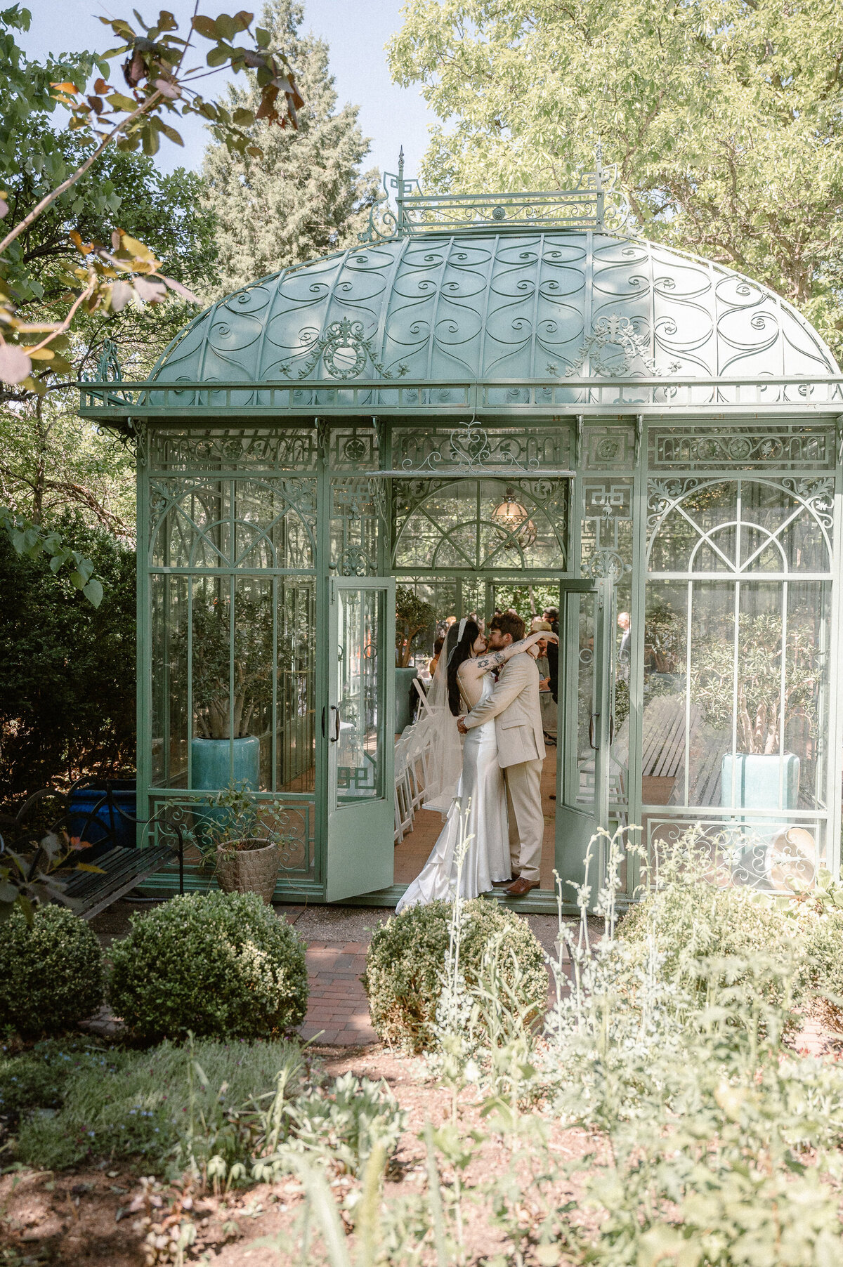 Denver_Botanic_Gardens_Wedding_Ashley_Joyce_Photography-109