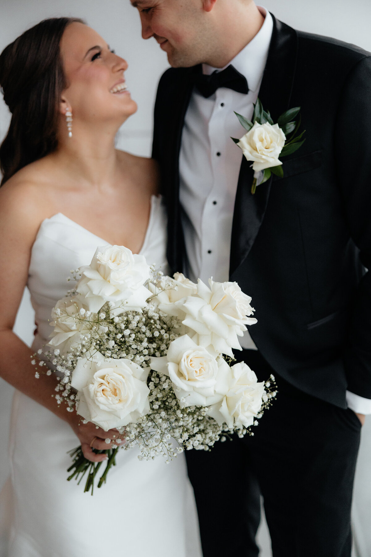 Buffalo-NYE-Winter-Classic-Wedding-2