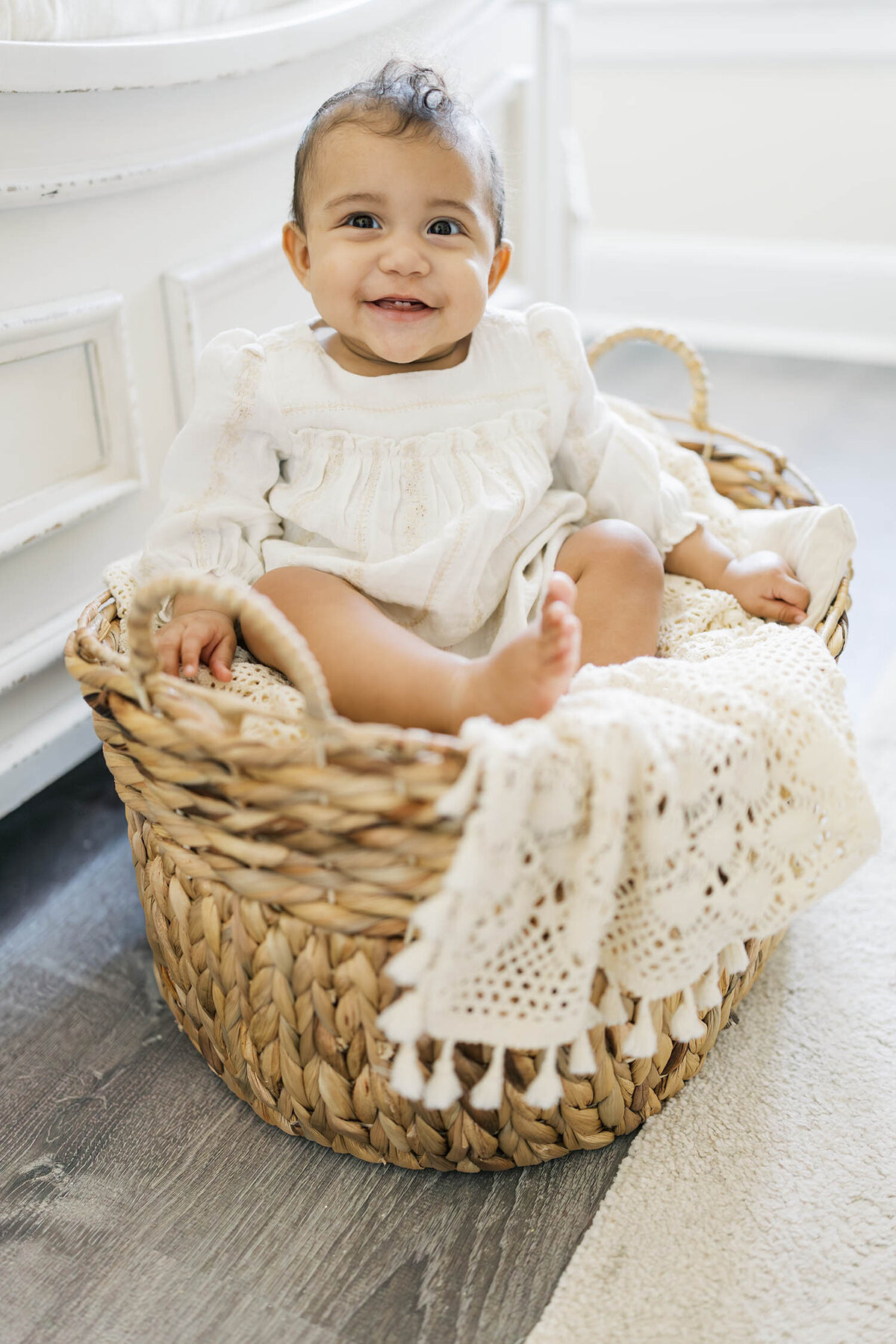 six-months-milestone-photo-session-connecticut-14