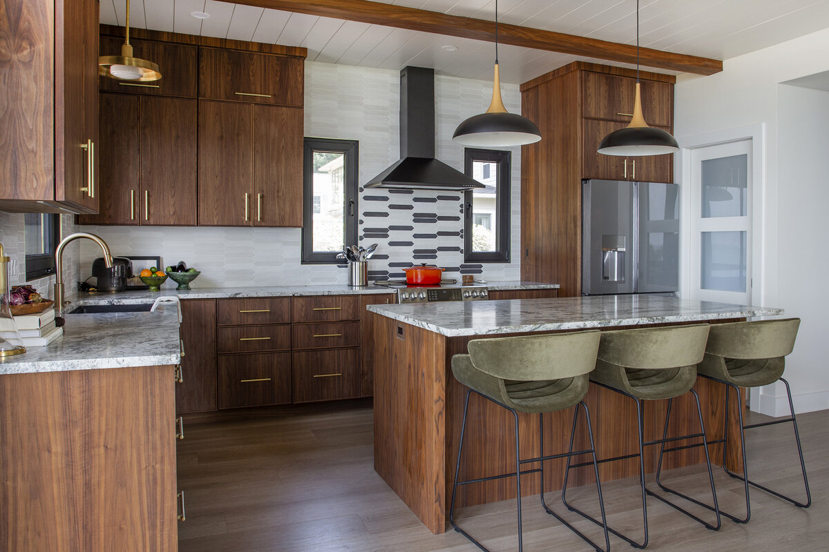 New build lakehouse lake ontario
