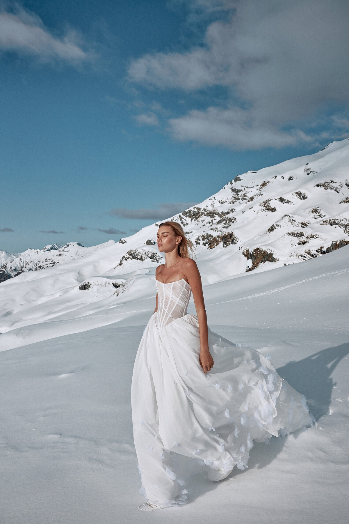 ChosenbyKYHA-LeCouccou-Campaign-C732-Meribel-SR-30749