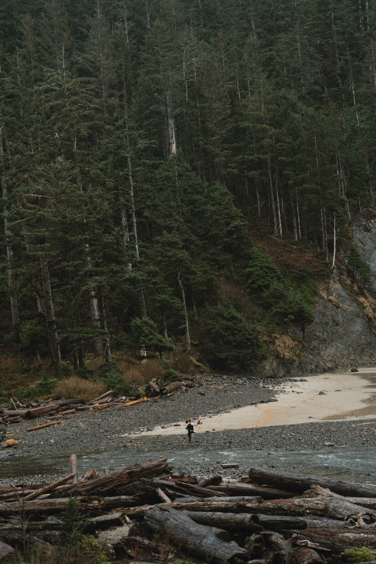 elopement oregon short sands beach - lizarrietaphotography-60