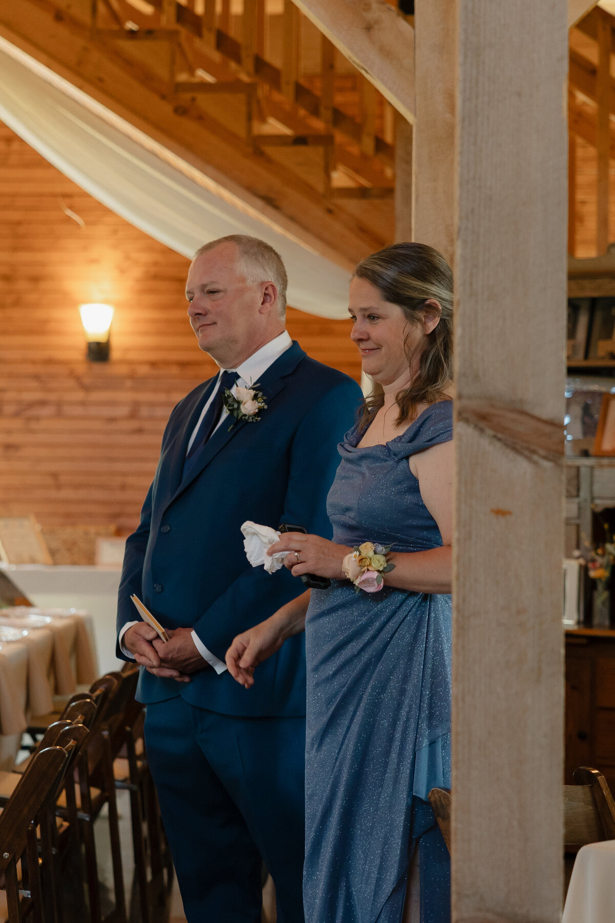 Sydney and Brant's Rustic Midwest Wedding Photography-127