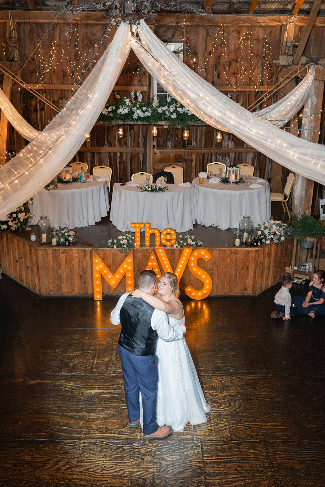 carmen-may-photography-hayloft-wedding-rockwood-pa-520