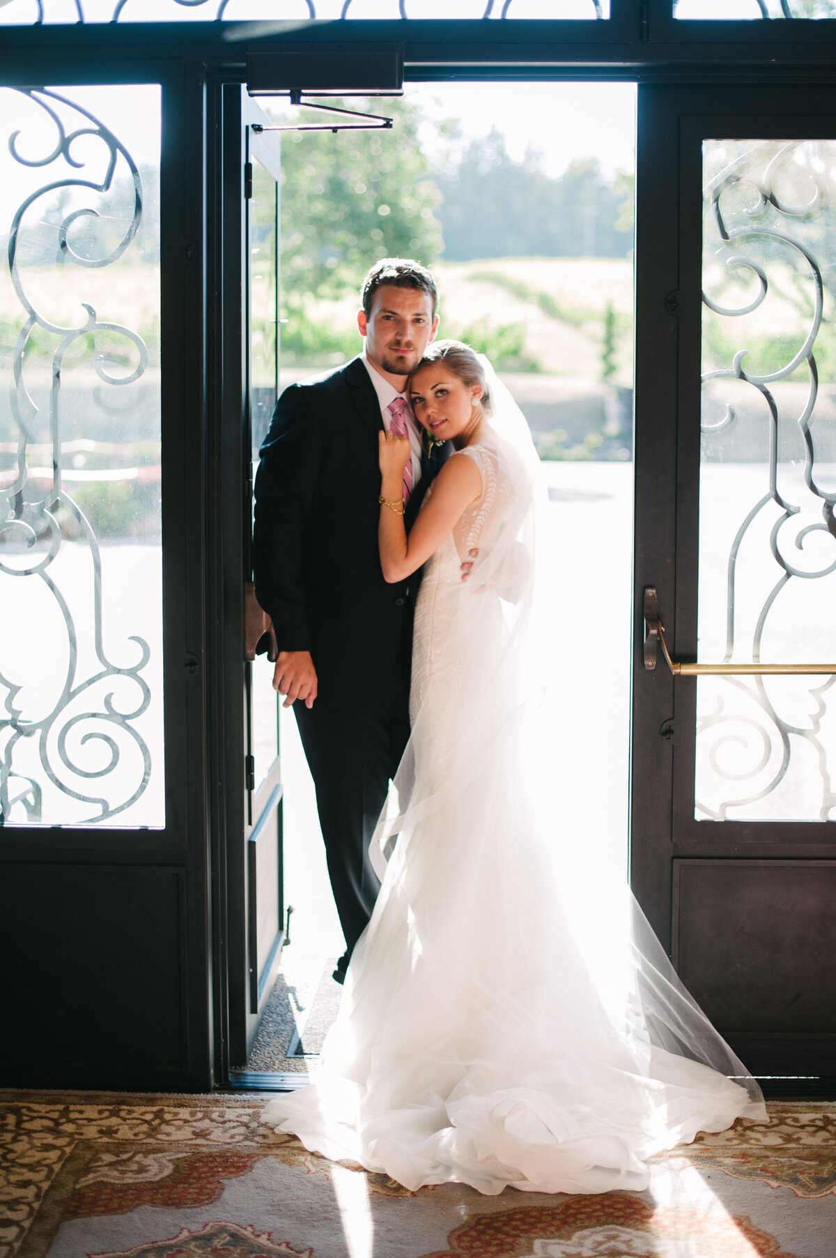 zenith-vineyard-bride-and-groom-photos-4