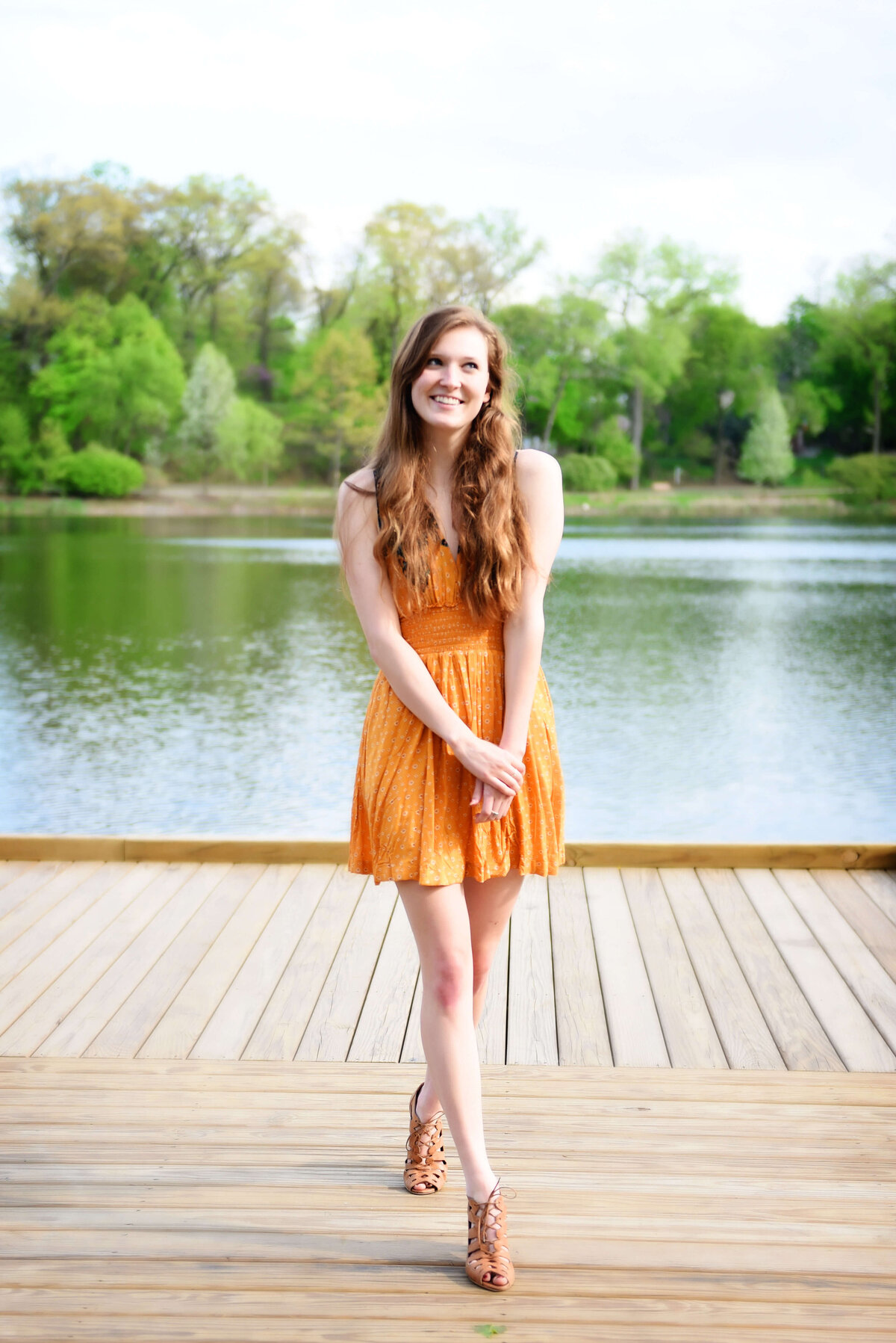 senior-girl-lake-ellyn-geln-ellyn