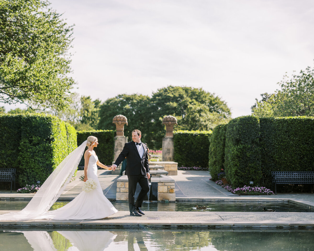 Dallas_Wedding_Photographer_Bethany_Erin_Photography_Allyson&Jack_Wedding-605