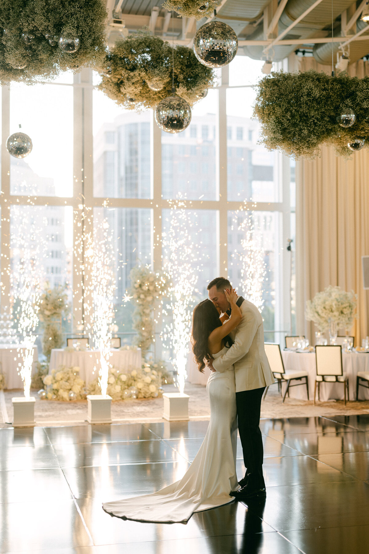dr-phillips-performing-arts-center-wedding-planner-276
