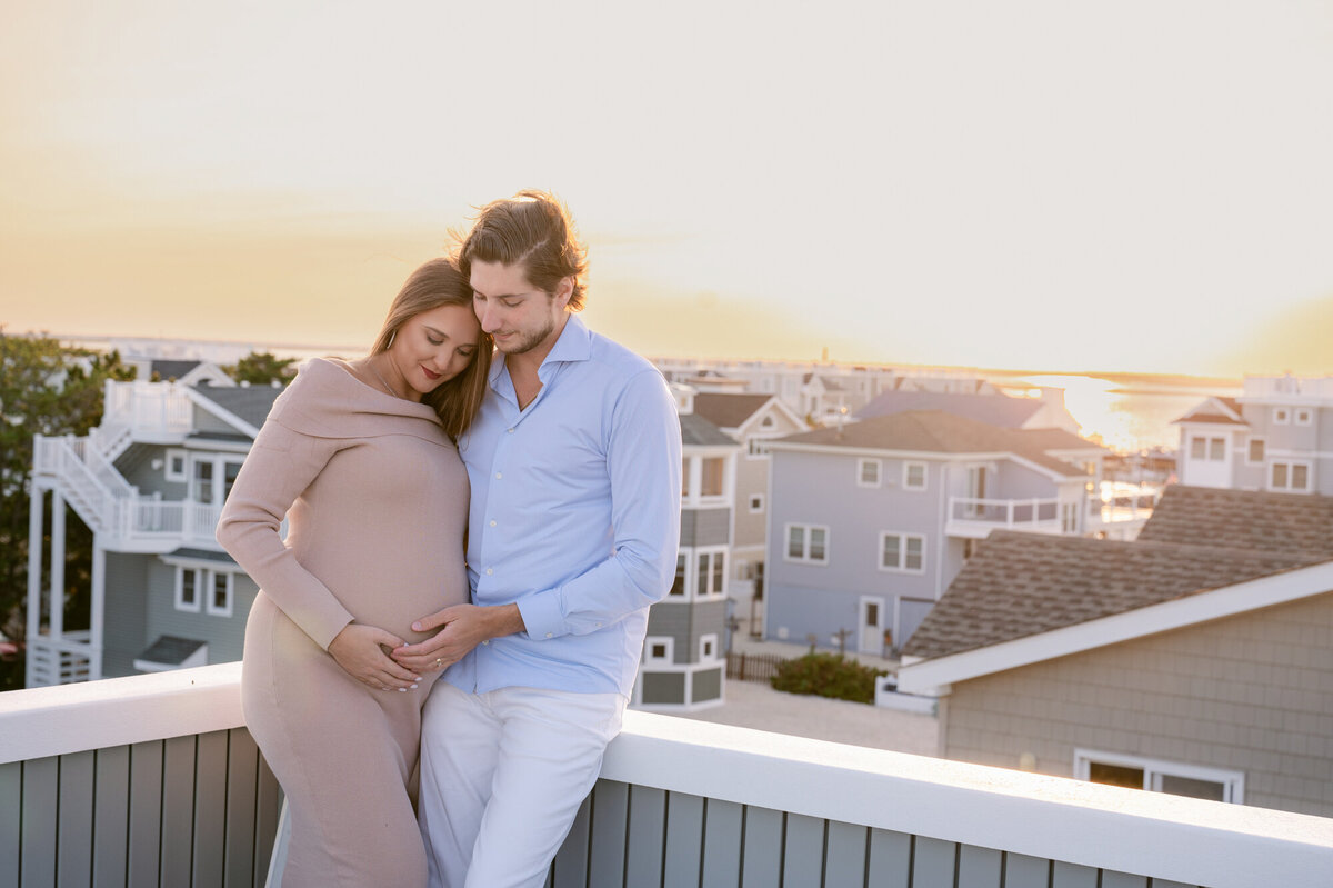 lbi-beach-modern-maternity-session-130