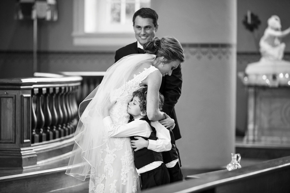 L_Photographie_wedding_wedding_ceremony_old_cathedral_reception_chase_park_plaza_st_20