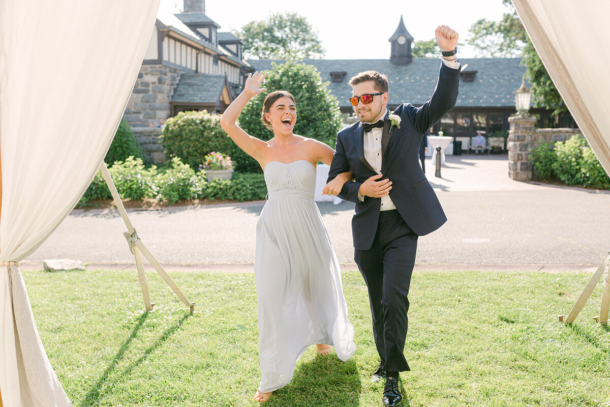 energetic-reception-introduction-at-rowayton-library-wedding