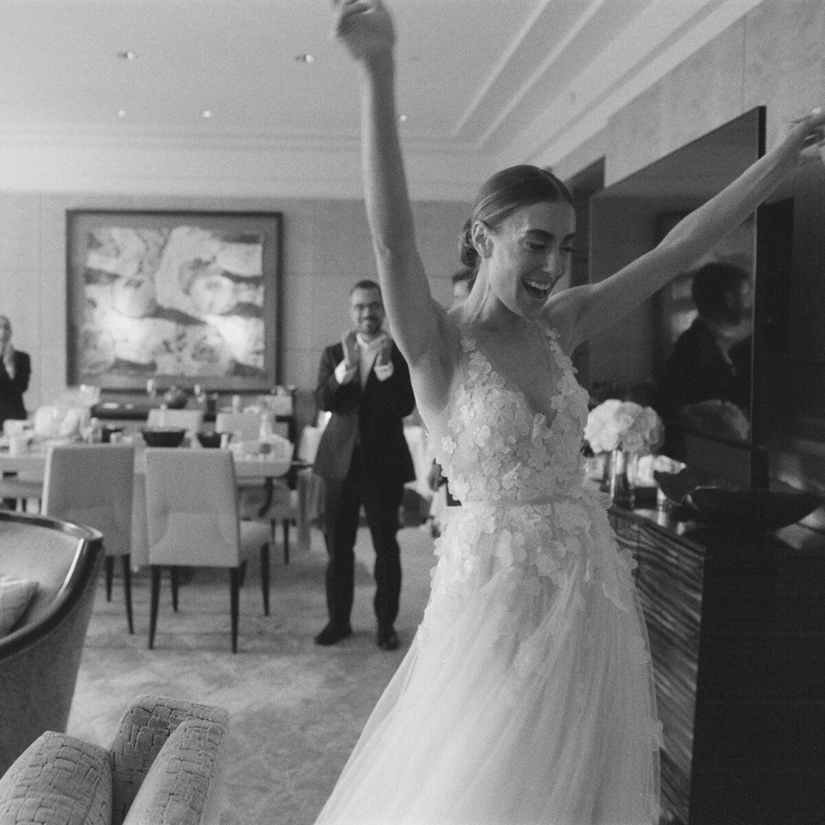 Real-Genuine-Wedding-Moments-Lance-Nicoll-121