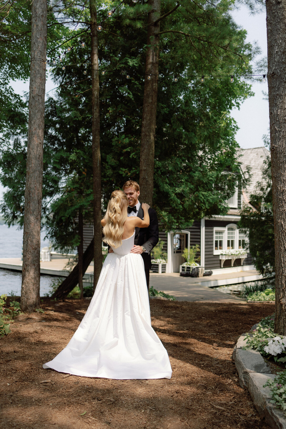 AshleyPigottEvents-Destination-Wedding-Weekend-LaurenKyle-ConnorMcDavid-Muskoka-225