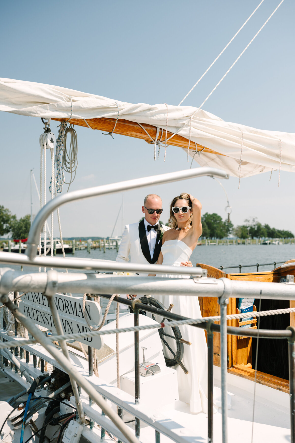courtneymike-weddingsneaks-shelbydarling-35