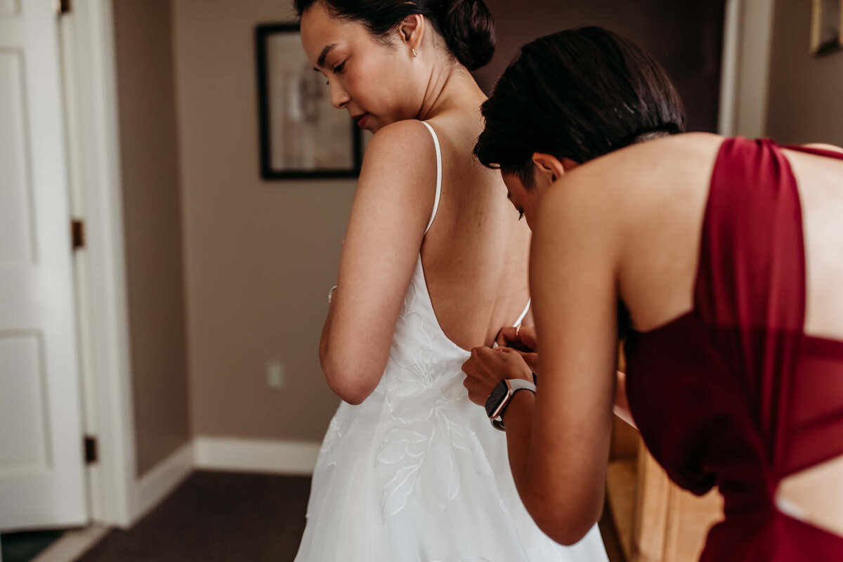 New_Hampshire_Wedding_Photographer_Bedford_Village_Inn-9