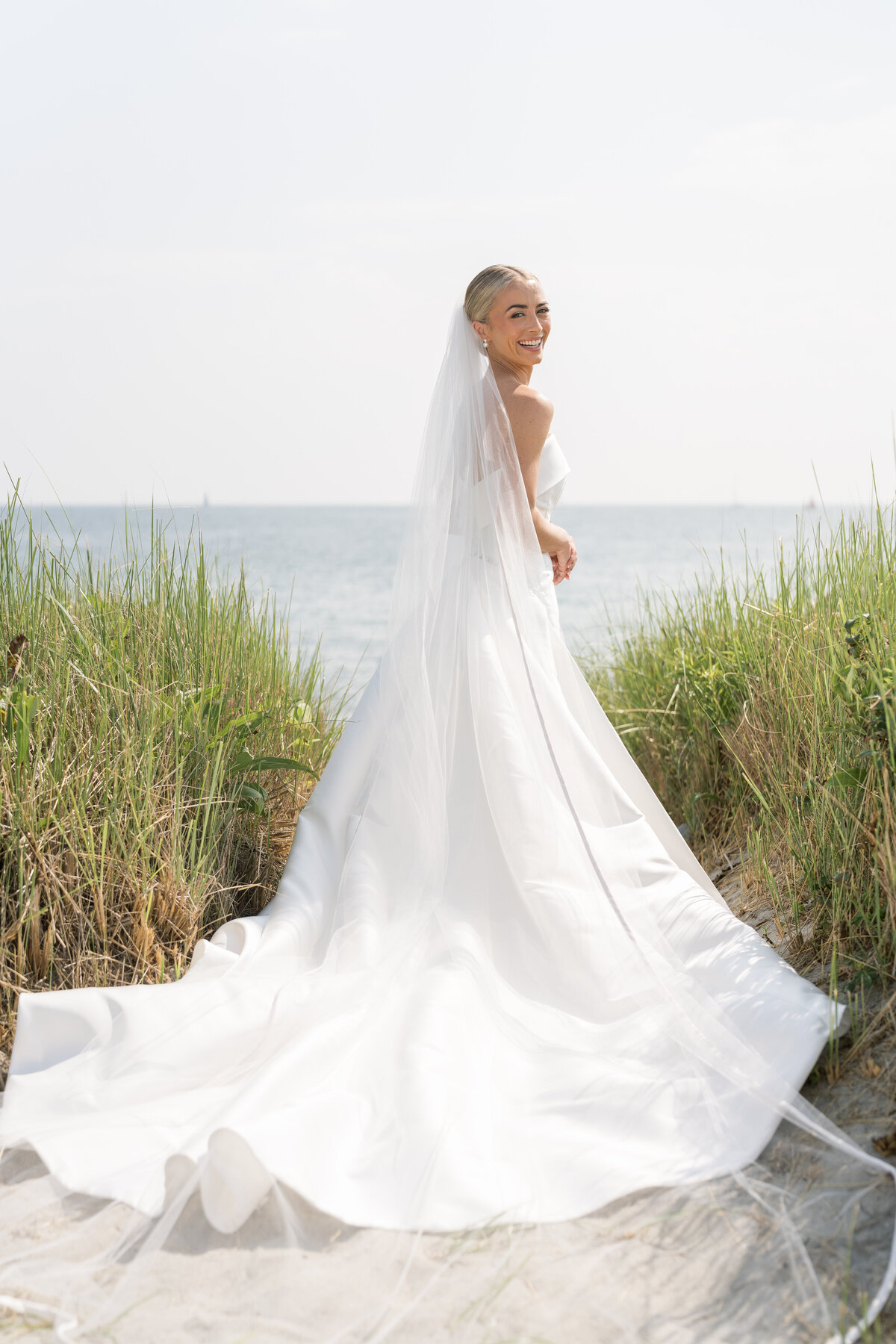 brooke-nash-photography-castle-hill-inn-wedding-6-7
