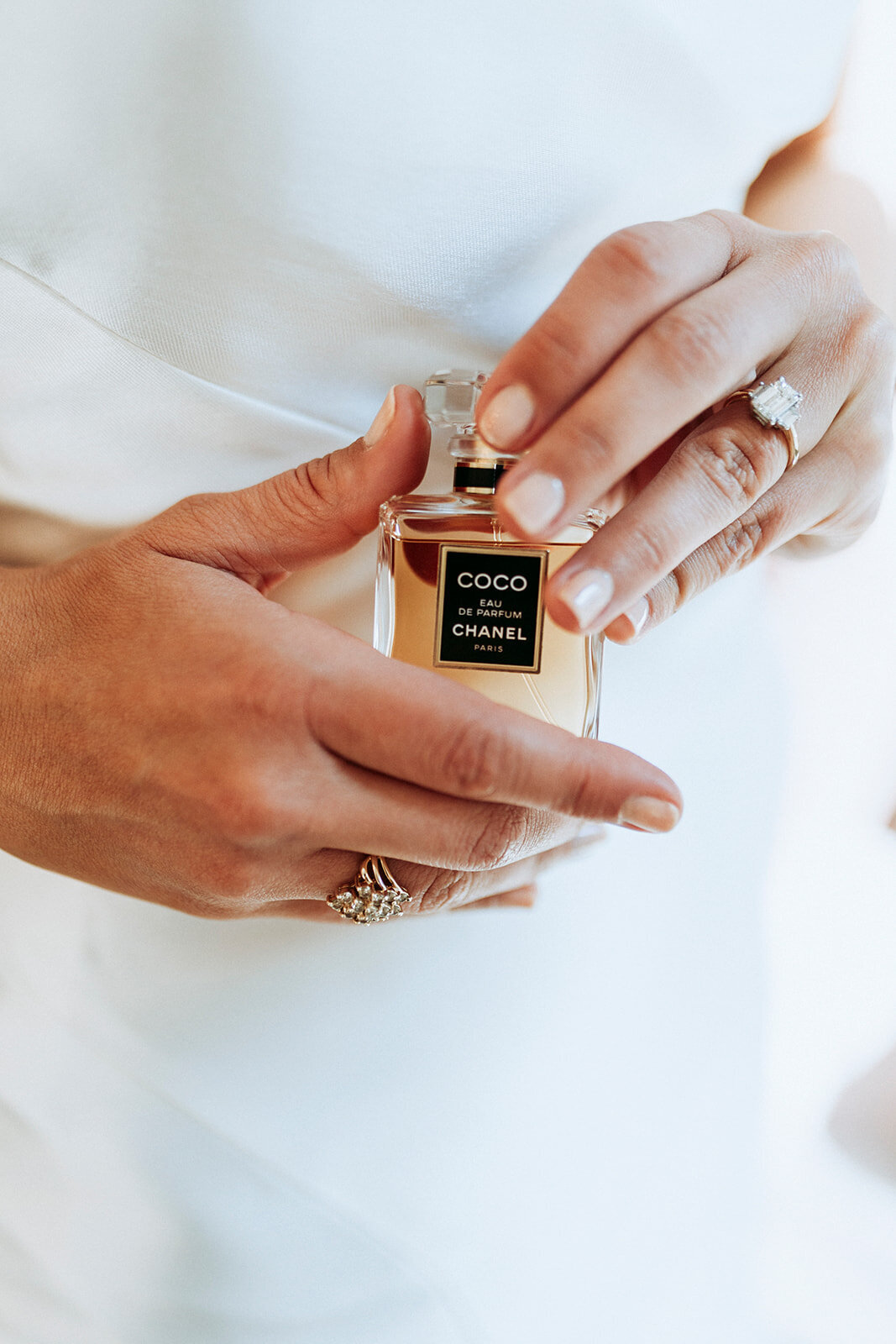 reTheBurrowWeddingPhotography-427