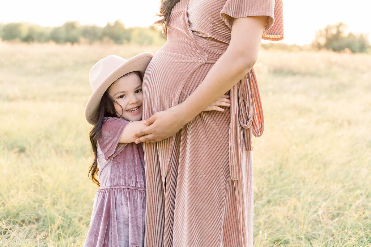maternity photography dallas serving families all over the north dfw area