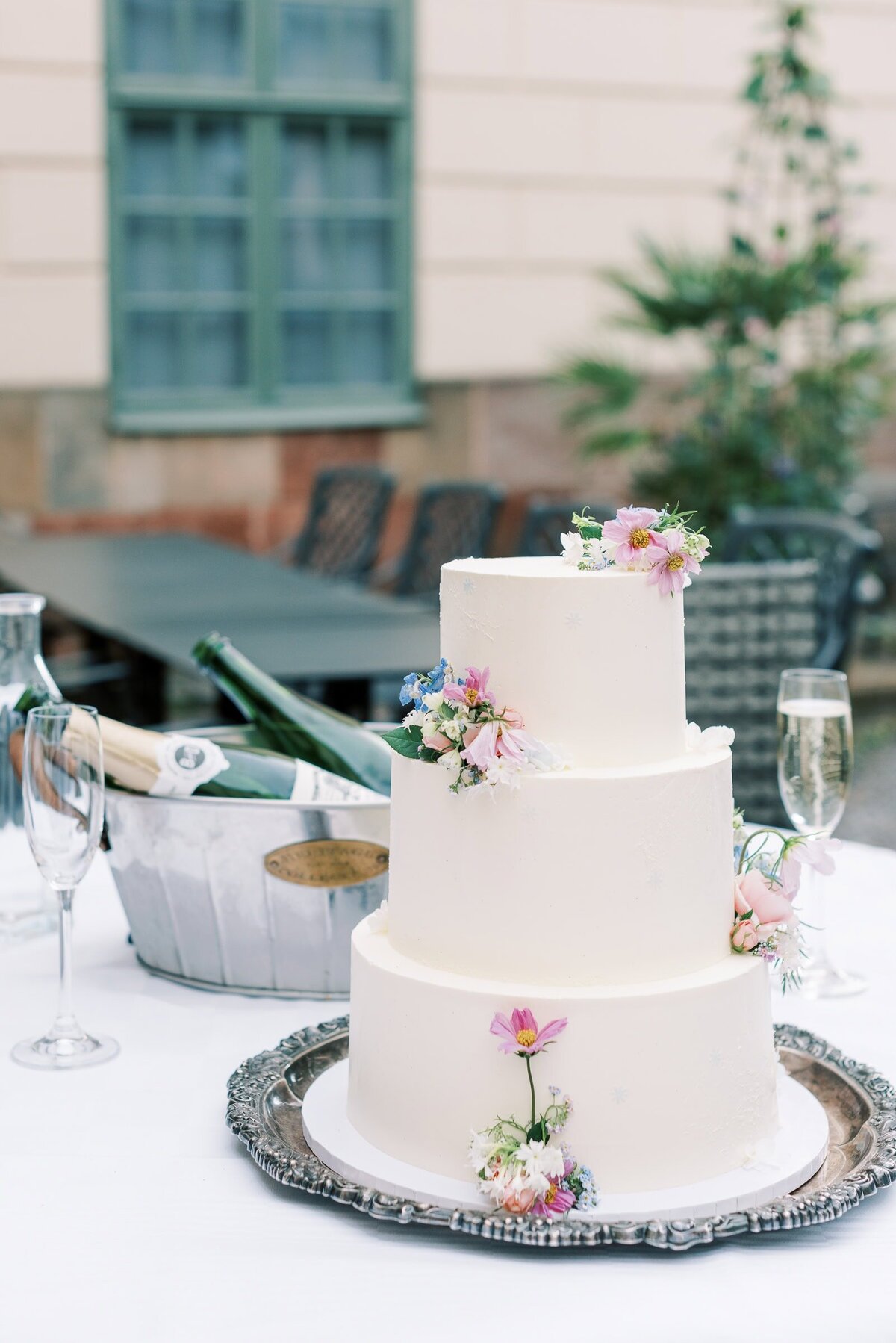 Destination Wedding Photographer Anna Lundgren in Stockholm Wedding at Nasby Slott in Stockholm Sweden_037