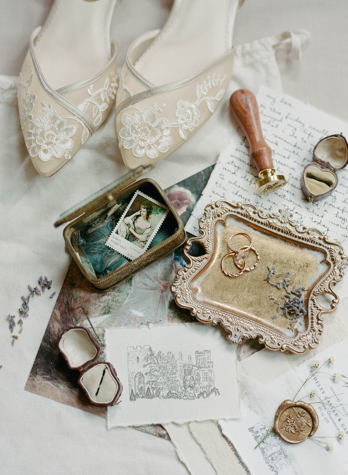 cotswolds-film-wedding-photographer-destination12